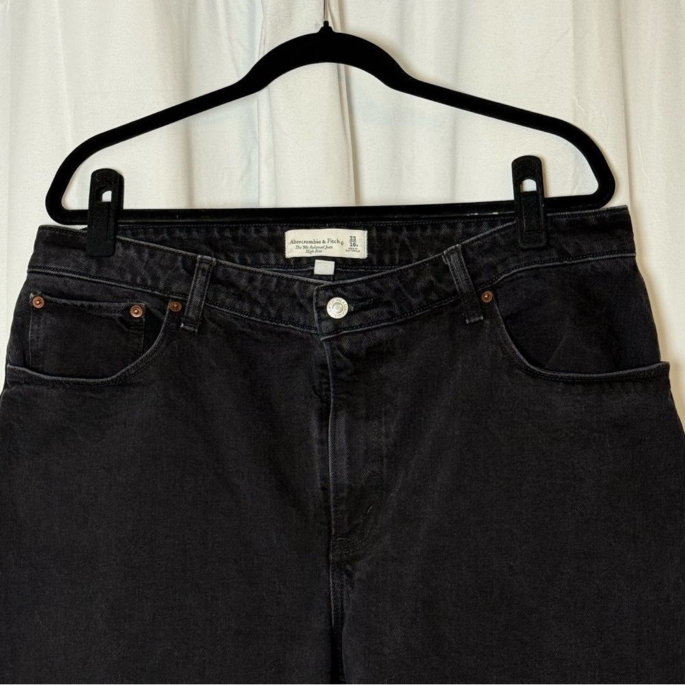 Abercrombie & Fitch Curve Love 90s Relaxed Jeans Ankle Slit Size 16R 33 Black - Picture 4 of 10